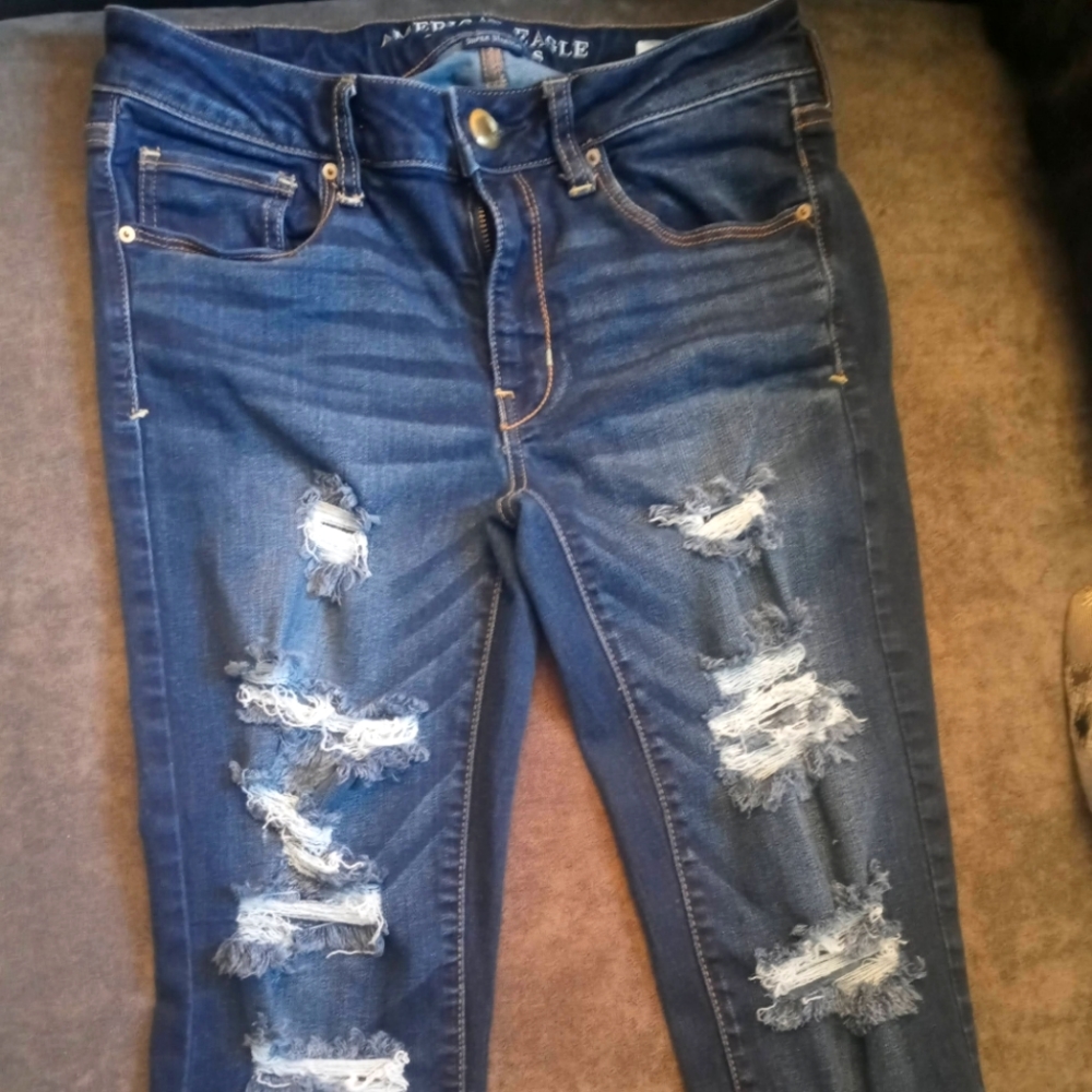 American eagle skinny jeans.